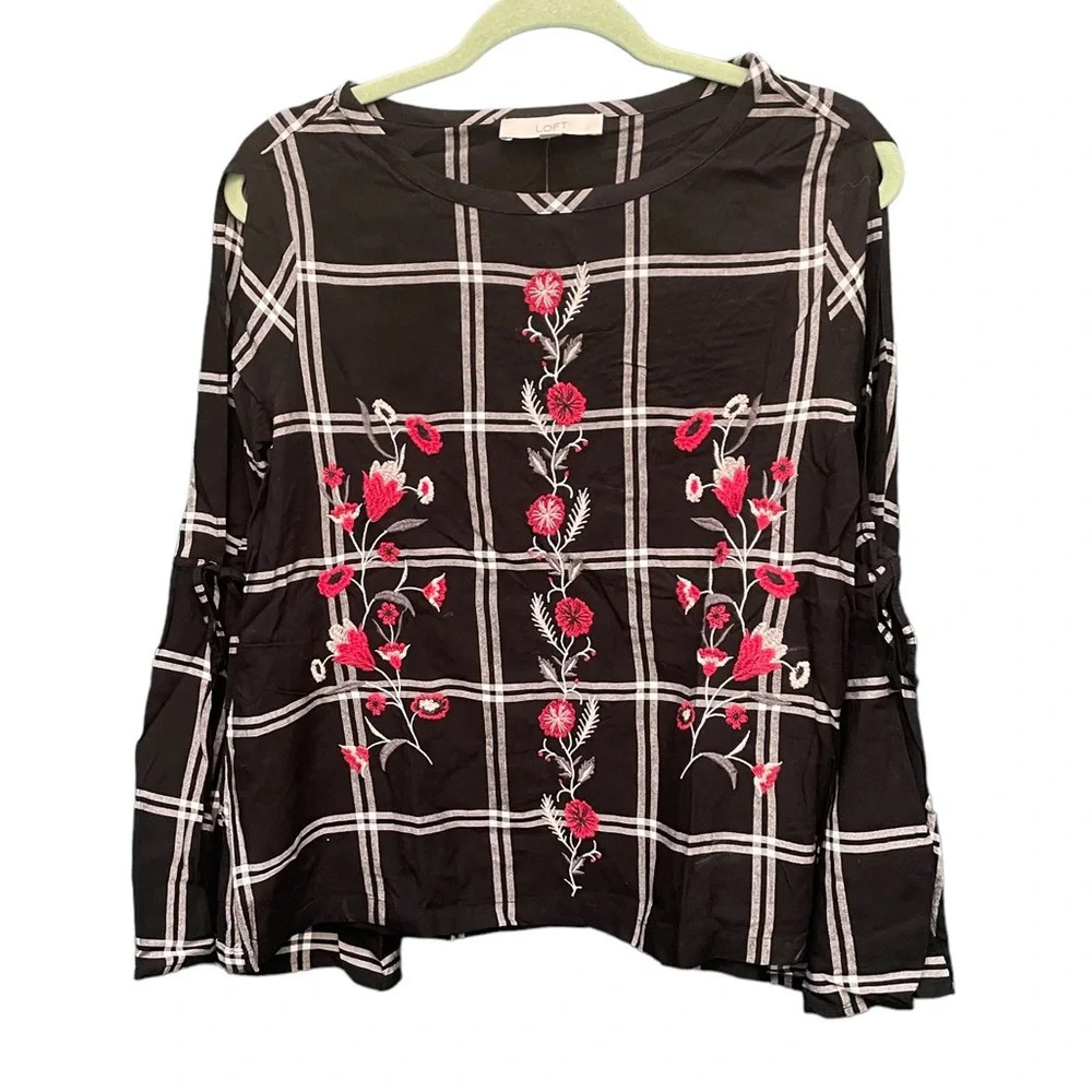 NWT LOFT FLORAL EMBROIDERED PLAID BELL SLEEVE BLOUSE
